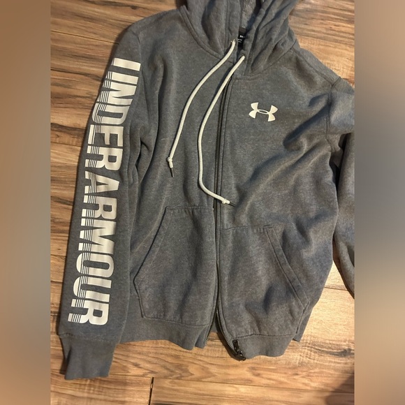 New under armour jacket - Picture 2 of 3